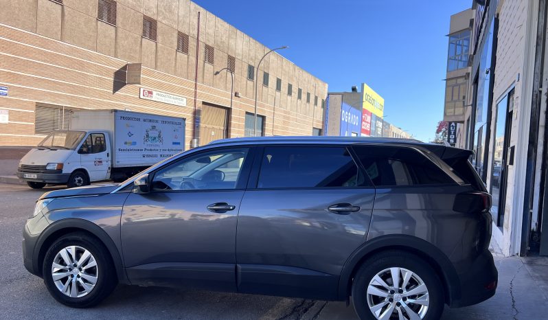 PEUGEOT 5008 lleno