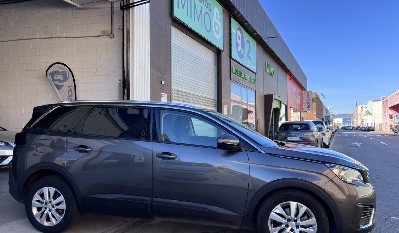 PEUGEOT 5008 lleno