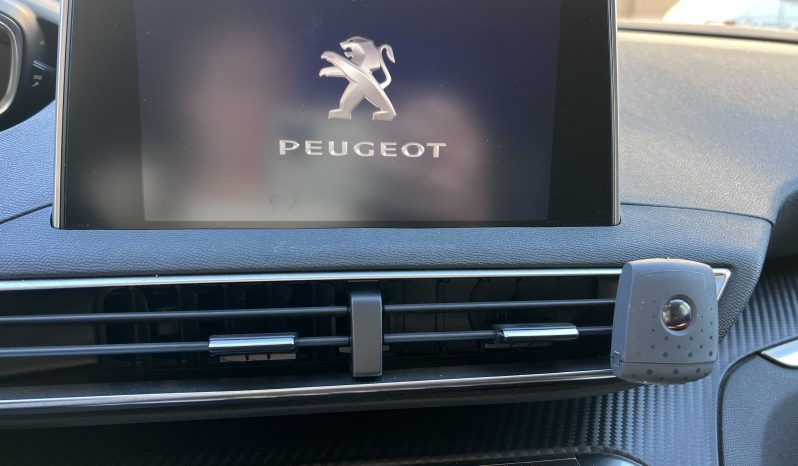 PEUGEOT 5008 lleno