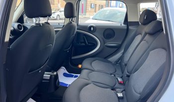 MINI COUNTRYMAN lleno