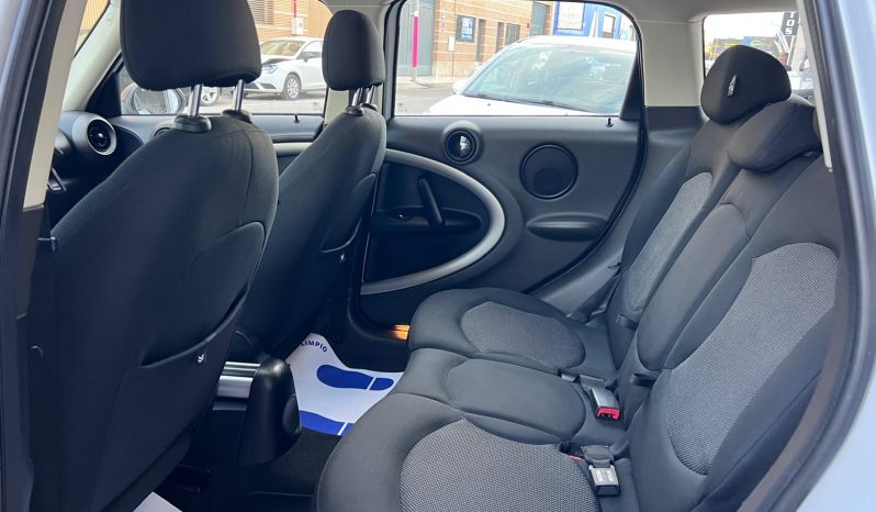 MINI COUNTRYMAN lleno